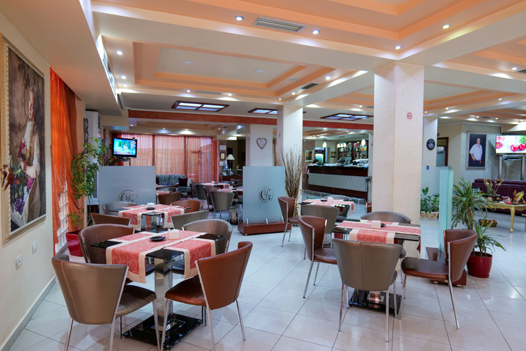 Food & Drinks 4, Hotel Lindi, Sarandës