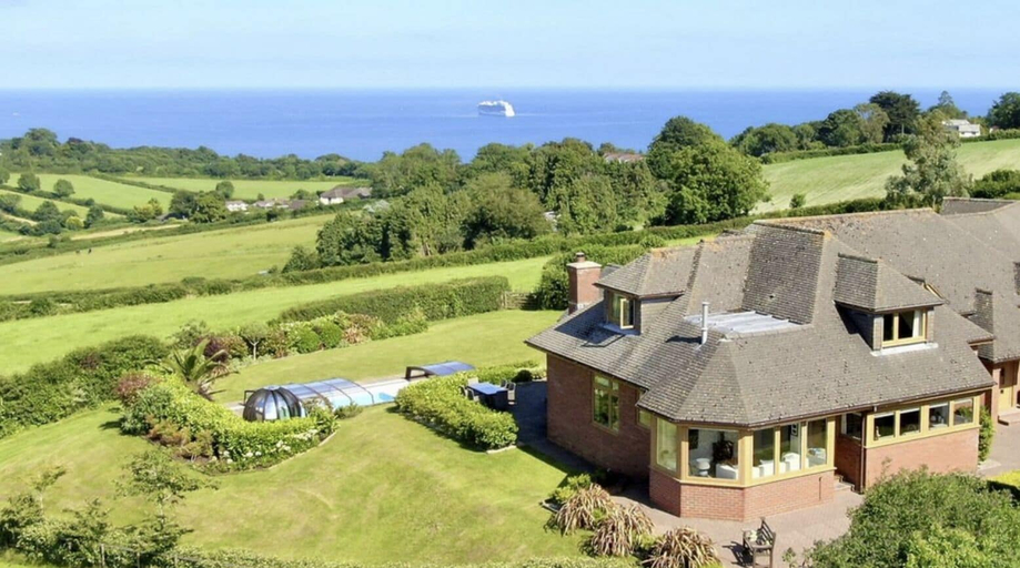 Exterior & Views 2, Halekulani Devon, Devon