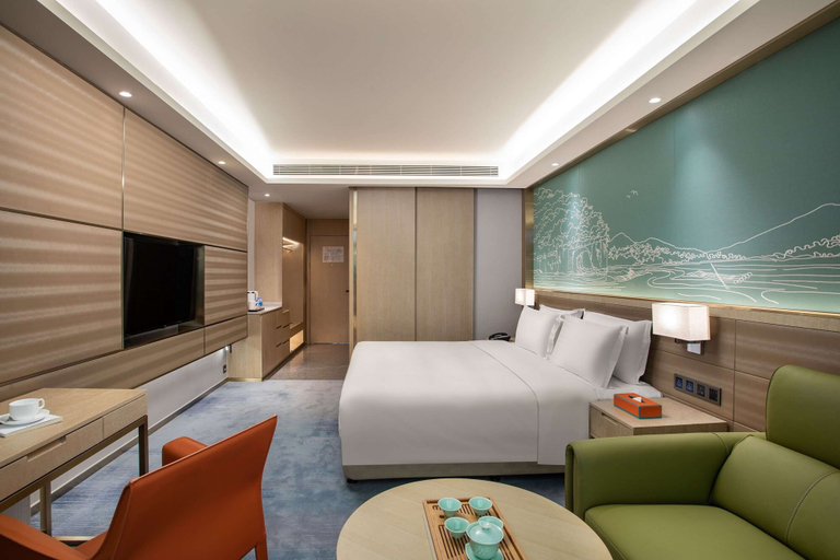 Bedroom 2, Ramada by Wyndham Guilin Hi-Tech Zone, Guilin