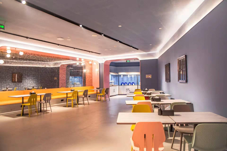 Food & Drinks 4, Hanting Hotel Haikou Qilou Old Street, Haikou