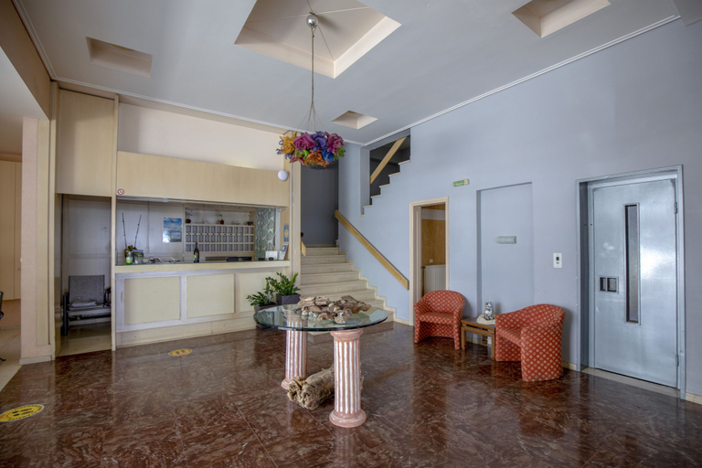 Others 4, Hotel Kypreos Kamena Vourla, Central Greece