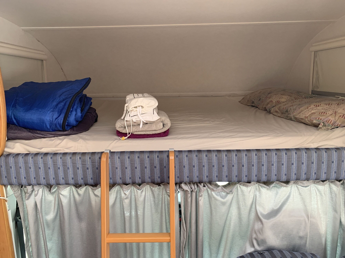 Bedroom 3, Tig Lammax