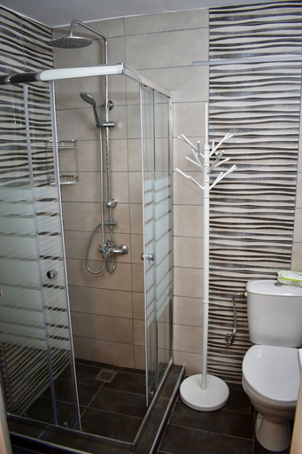 Bathroom 2, Alkyon Perea Apartments, Central Macedonia