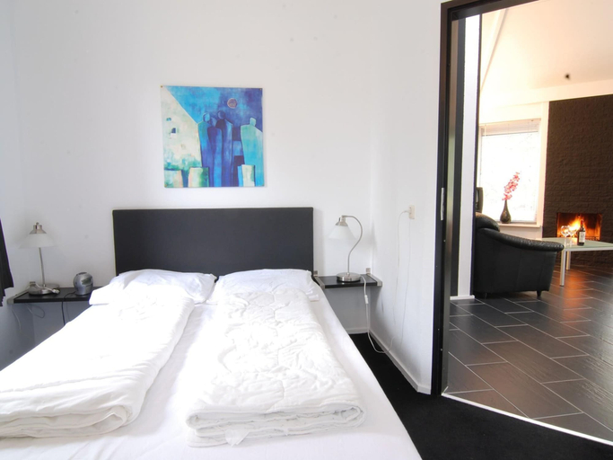 Bedroom 2, Bungalowpark Het Verscholen Dorp, Harderwijk