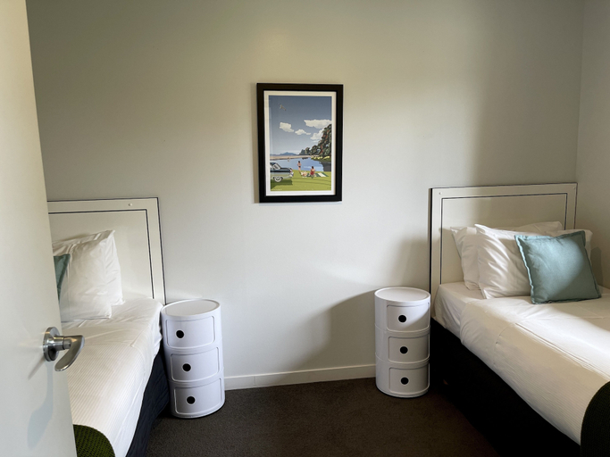 Bedroom 2, Motuoapa Bay Chalets, Taupo