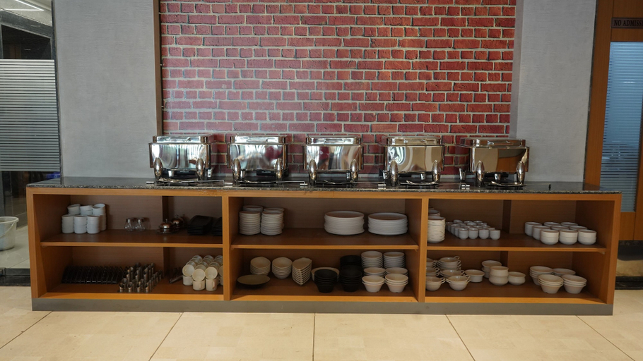 Food & Drinks 5, Purple Beds by VITS Dwarkesh, Surat, Surat
