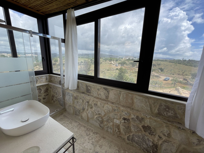 Bathroom 4, VILLA IL DAMMUSO NOTO, Syracuse