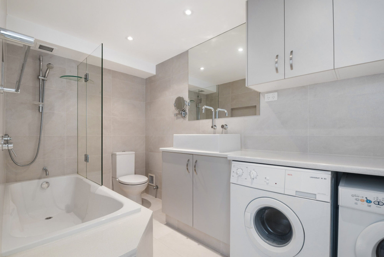 Bathroom 4, Wharf Lodge, Maroochy - Maroochydore