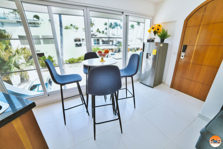 Others 5, Corales, Salvaleon de Higuey