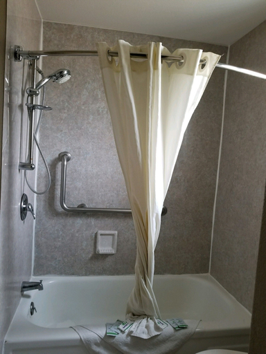 Bathroom 3, Budget Inn Express Douglas, Converse