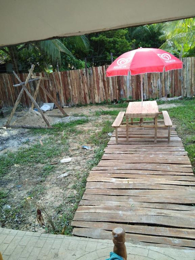 Others 4, Nelmann's Nipa Huts, San Vicente