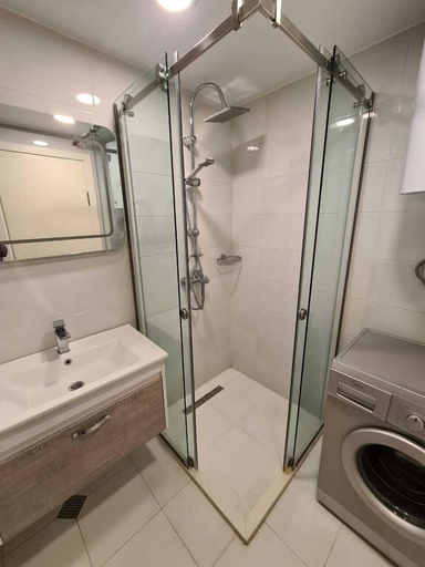 Bathroom, Alliance by Mariott Apartment, Batumi