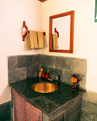 Bathroom, Mountain Lodges of Nepal - Birethanti, Dhaualagiri