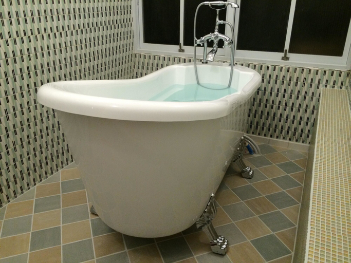 Bathroom 3, Amami Onsen Nanten-en, Kawachinagano