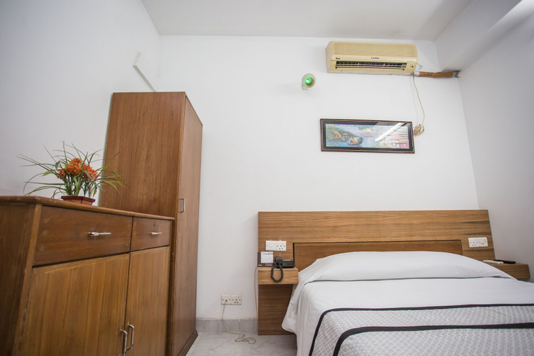Bedroom 3, Sel Nibash Hotel & Serviced Apartments, Dhaka