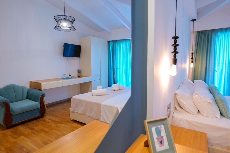 Bedroom 2, Royal 1967, Vlorës