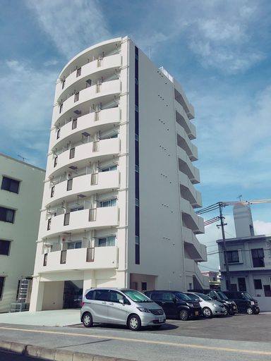 Y‘ Rise To Hotel Itoman, Itoman