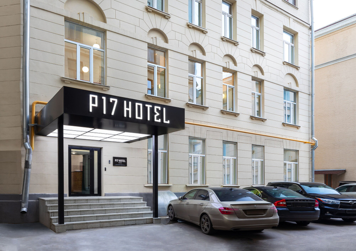 Exterior & Views, P 17 Hotel, Central