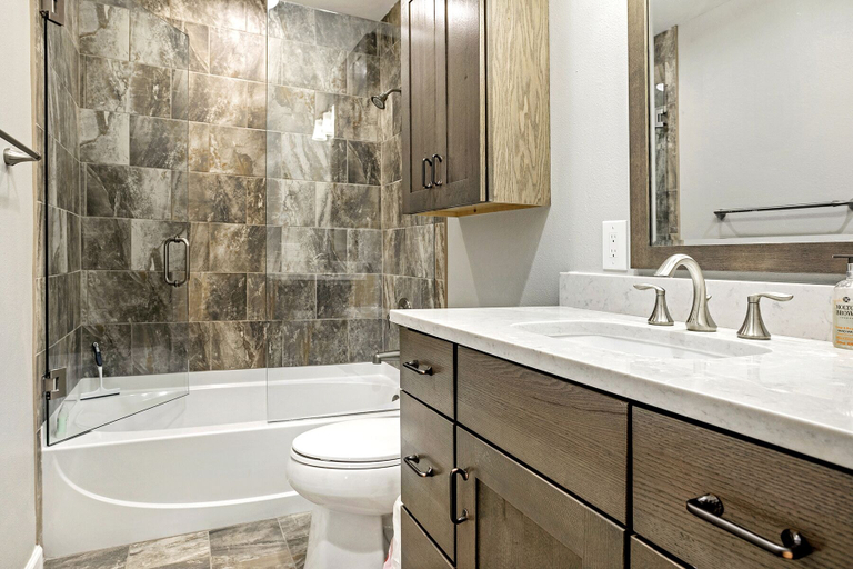 Bathroom 3, Villas of Aspen by Snowmass Vacations, Pitkin