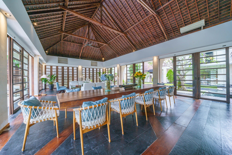 Food & Drinks 5, Villa Karishma, Badung