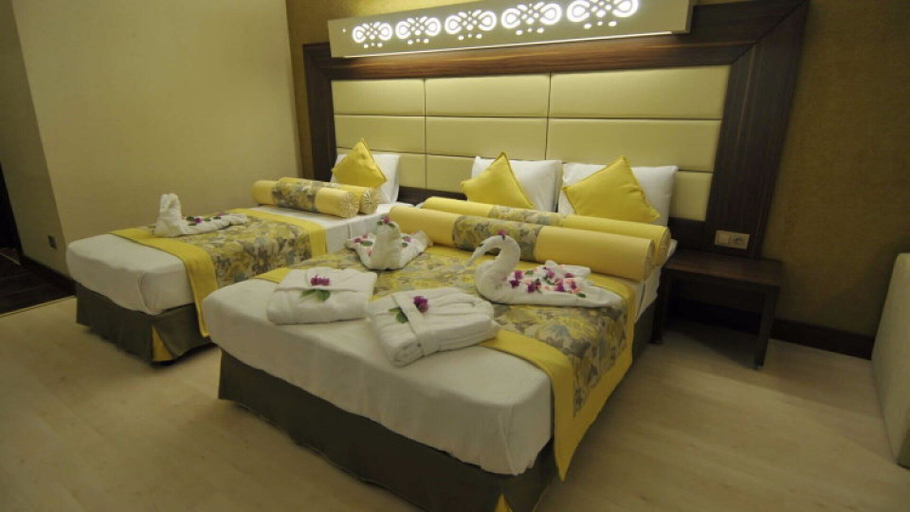 Bedroom 2, Noxinn Club Hotel, Alanya