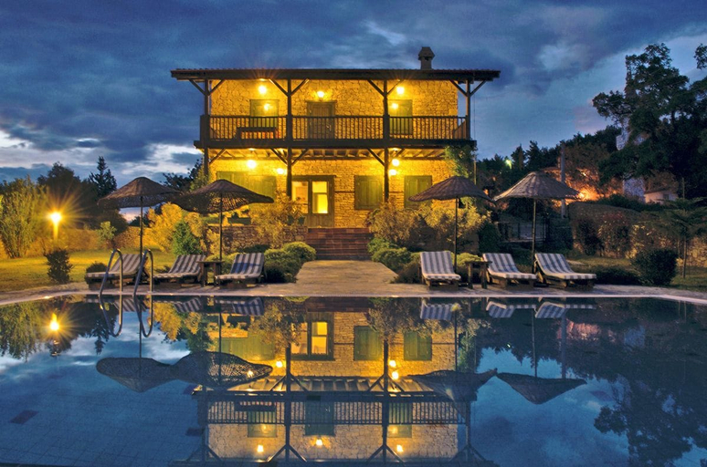 Front of property - evening/night, Seki Cottages, Manavgat