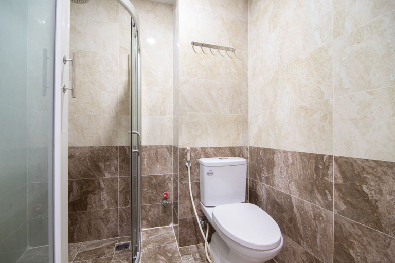 Bathroom, Sunrise Trung Son Hotel, Ho Chi Minh City