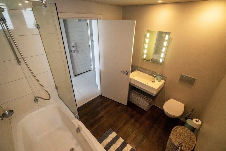 Bathroom, The Legacy II, City of Cape Town