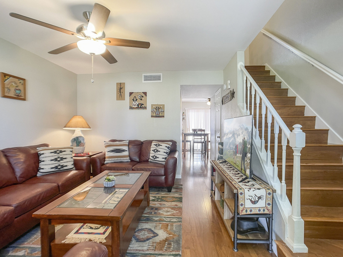 Others 4, Southwest Splendor 2BR Tempe Townhome, Maricopa