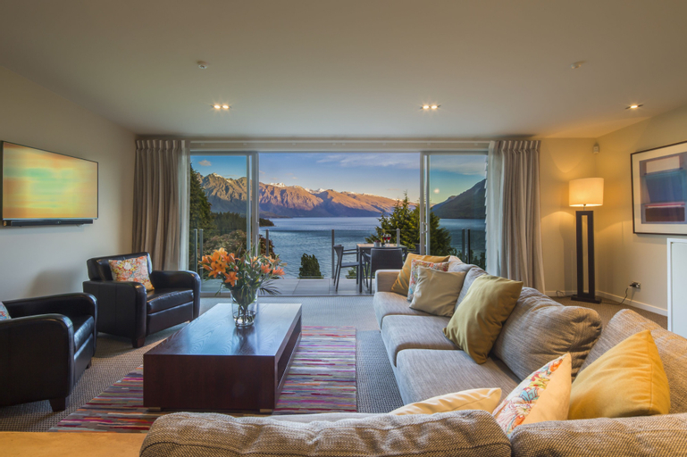 LakeRidge Queenstown by Staysouth, Queenstown-Lakes