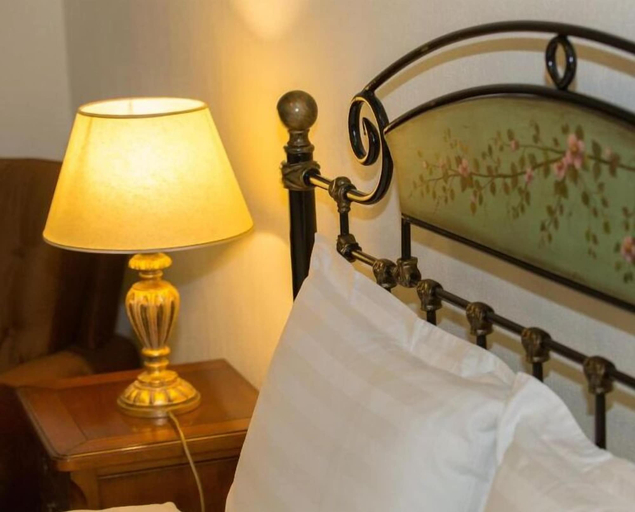 Bedroom 3, Arkefthos Mountain Hotel, Epirus