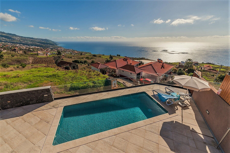 Sport & Beauty 3, Villa Eden Roze, Calheta
