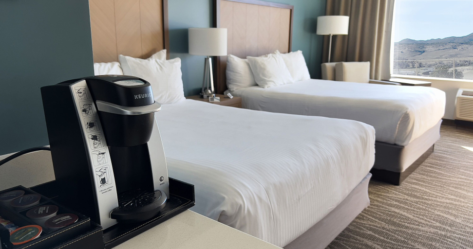 Bedroom 3, Cahuilla Casino Hotel, Riverside