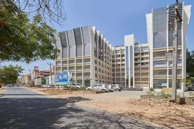 Exterior & Views 2, 7Wonders Hotel, Gandhinagar