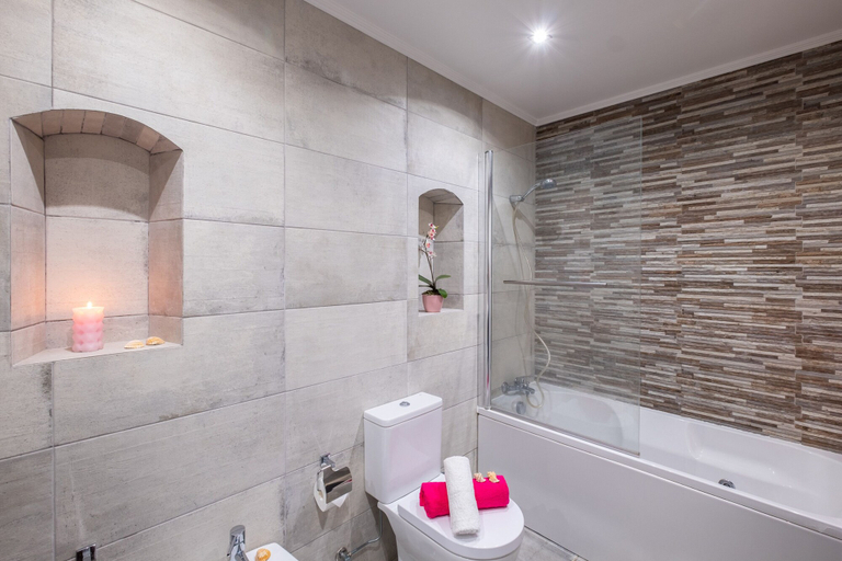 Bathroom 4, Villa Marrakech, Lagoa