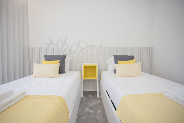 Bedroom 2, Liiiving-Luxury River View Apartment XII, Gondomar