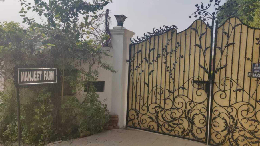 Exterior & Views, Remarkable 6-bedroom Farmhouse in South Delhi, Delhi