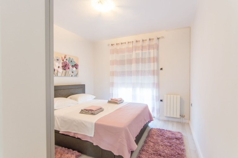 Bedroom 4, House Moonstone, Zadar