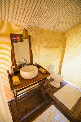 Bathroom, Hanuwantiya Tent City Jal Mahotsav, East Nimar