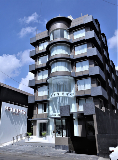 Exterior & Views 2, DE GLANCE HOTEL, Surat