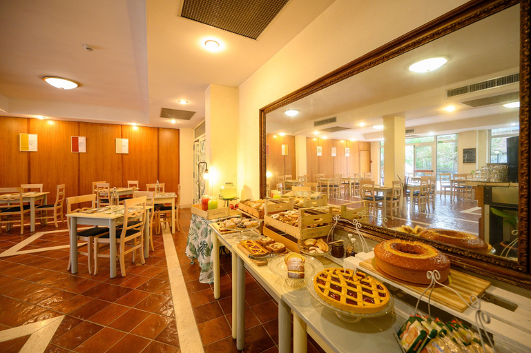 Food & Drinks 5, Hotel Torre di Pratolungo, Roma