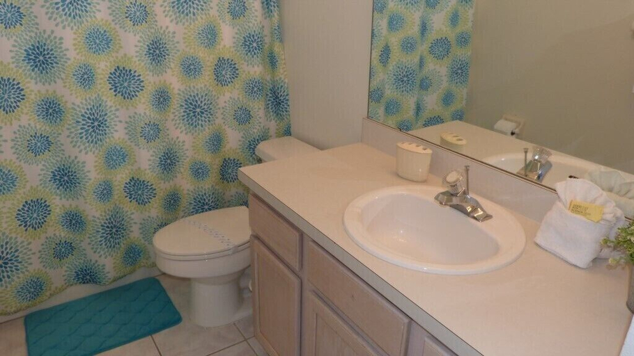 Bathroom 4, Tm148or 4 Bedroom Home by RedAwning, Polk