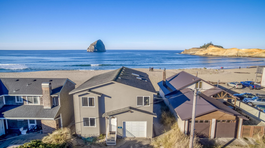 Ocean Waves 1, Tillamook