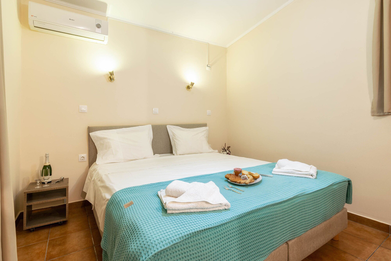 Bedroom 4, Georgia Apartments, Ionian Islands