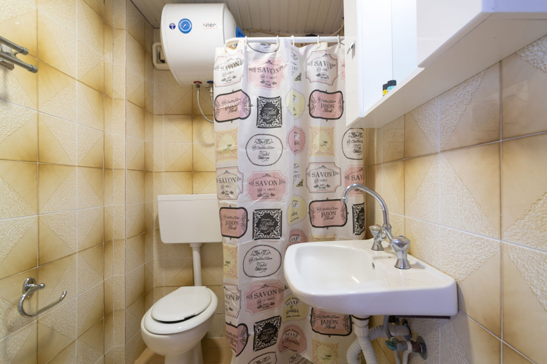 Bathroom 4, Agnadi Sea View Apartments, Ionian Islands