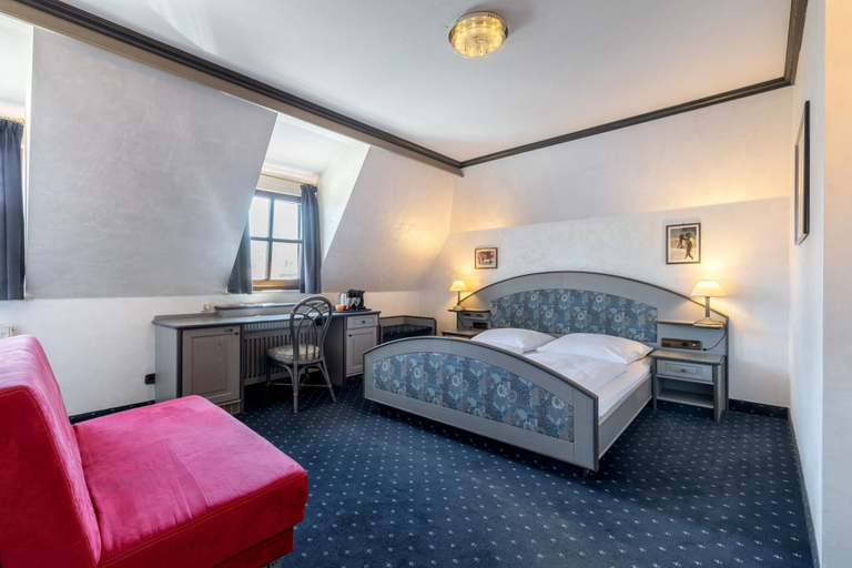 Bedroom 2, Seehotel Pegasus, Starnberg