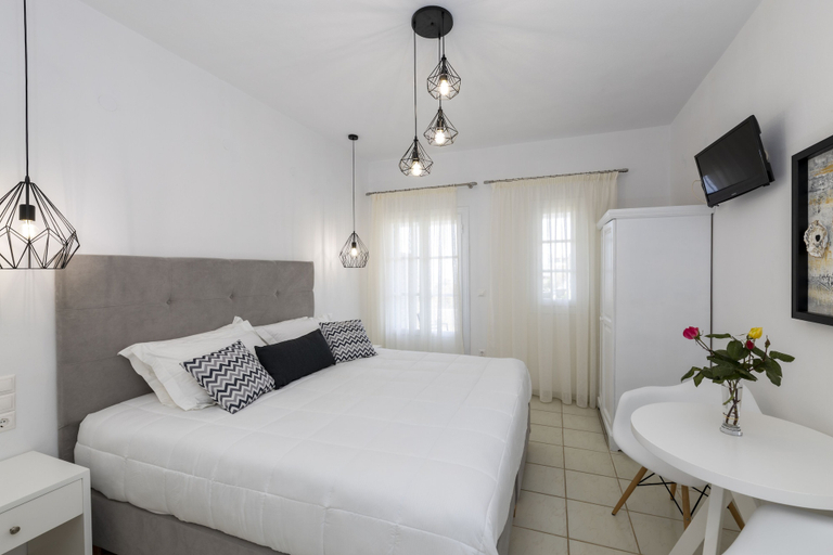 Bedroom 2, Eutuxia Rooms & Studios, South Aegean