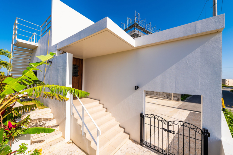 Exterior & Views 2, Villa Alyssum, Miyakojima