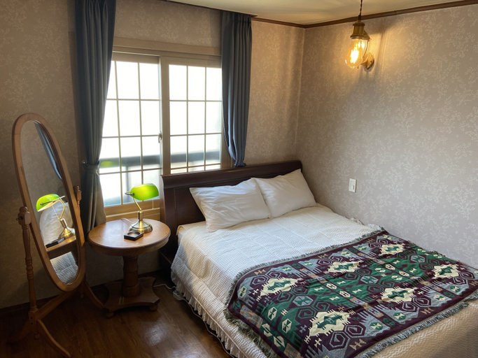 Bedroom 4, Lofy house, Jeju