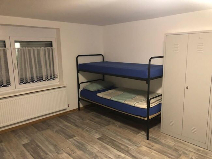 Bedroom, Ferienwohnung Elvira Schrimpf, Fulda